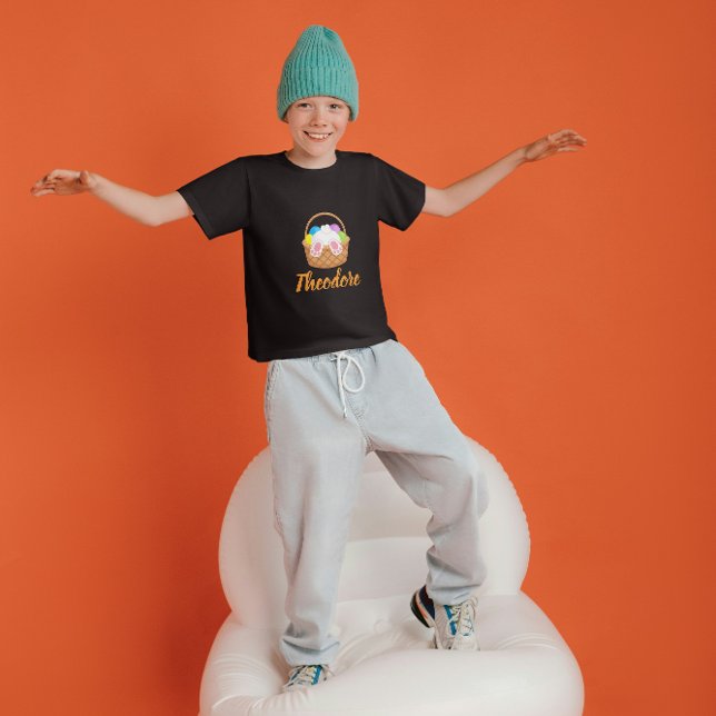 Easter Personalized Kids Basic T-Shirt (Von Creator hochgeladen)