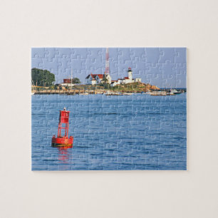 Eastern Point Lighthouse, Gloucester Massachusetts Puzzle