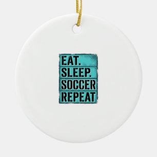 Eat Sleep Fußball Repeat Vintage Typography T-Shir Keramik Ornament
