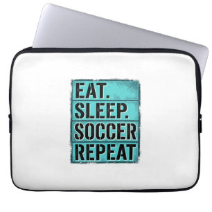 Eat Sleep Fußball Repeat Vintage Typography T-Shir Laptopschutzhülle