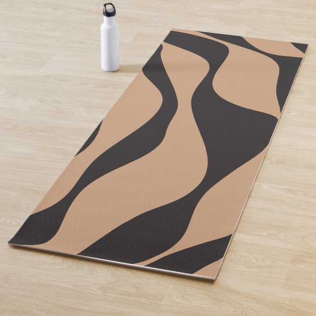 EBB und Flow 4 in Tan und Schwarz Yogamatte (Beispiel)