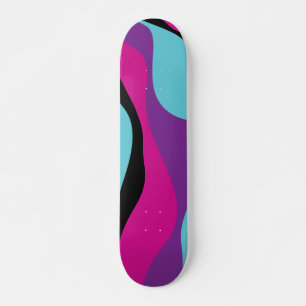 EBB und Flow 4 - Rosa, Lila, Blau und Schwarz Skateboard
