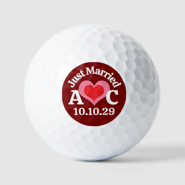 Eben erst getraut Rosa rotes Herz & Marone Hinterg Golfball (Vorderseite)