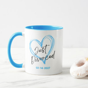 Eben geschieden Blau gezeichnete Doodle-Herz Tasse
