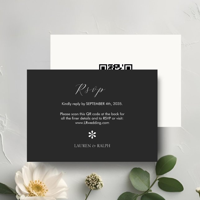 Ebony & Ivory | Chic QR Code Wedding RSVP Karte (Von Creator hochgeladen)