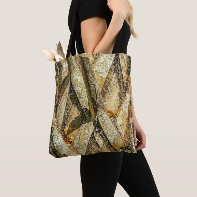 Echsen-Tarn-Tasche (Von Nahem)