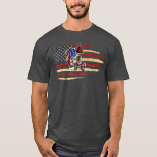Echt cooler Papa-Angeln Patriotic Day-Flagge  T-Shirt