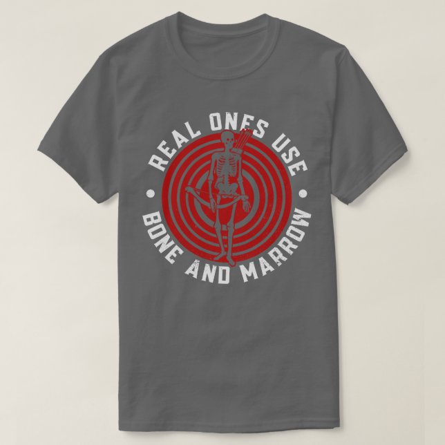 Echte benutzen den Bogenschießbock für Knochen und T-Shirt (Design vorne)