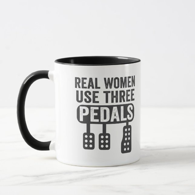 Echte Frauen benutzen drei Pedale Funny Manual Car Tasse (Links)