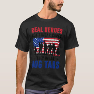 Echte Helden tragen keine Kapen, die sie Hundeschr T-Shirt