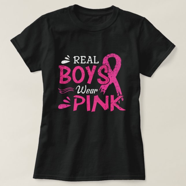 Echte Jungen tragen rosa Brustkrebs-Bewusstsein T-Shirt (Design vorne)