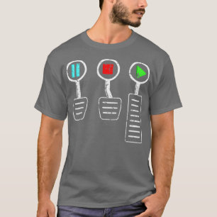 Echte Männer benutzen drei Pedale 3 lustiger Auto- T-Shirt