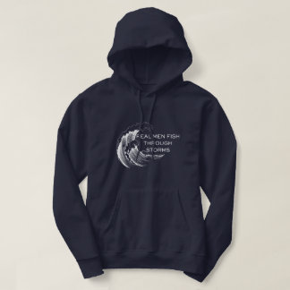 Echte Männer fischen durch Stürme beim Angeln Hoodie