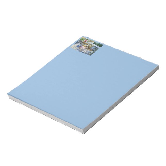 Ecke der Fliegenschweinfarm und Wein ein wenig. Notizblock (Rotiert)