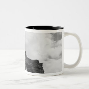 Ecuador, Galapagos-Inseln, Darwin-Insel, Wellen Zweifarbige Tasse