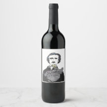 Edgar Allan Poe mit einem Raven auf seinem Chin