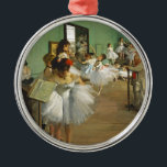 Edgar Degas Dance Class Silbernes Ornament<br><div class="desc">Schönes Vintages impressionistisches Gemälde aus dem 18. Jahrhundert des berühmten Malers Edgar Degas. Dieses Portrait enthält Tänzer der Ballerina in grünen Tönen während des Unterrichts.</div>