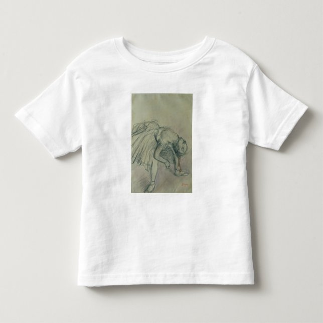 Edgar Degas | Dancer Fixing her Slipper, c.1865 Kleinkind T-shirt (Vorderseite)