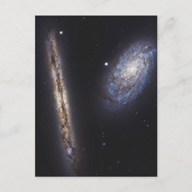 Edge-On Galaxy Ngc 4302 & Tilted Galaxy Ngc 4298 Postkarte (Vorderseite)