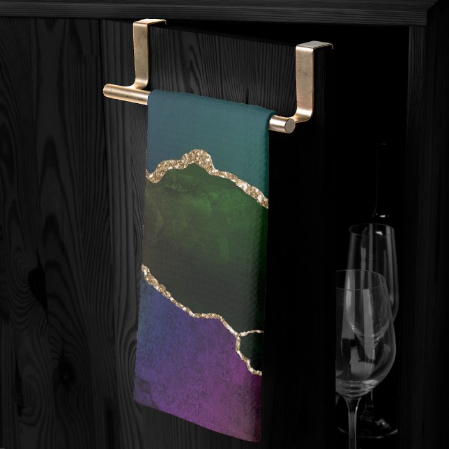Edgy Agate | Dark Moody Jewel Tone Mystic Aquamari Geschirrtuch (Von Creator hochgeladen)
