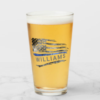 Edgy Blue Thin Line Bierglas mit Namen Glas