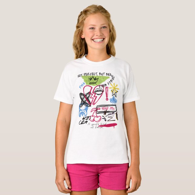 Edgy Graffiti Doodle Heart & Urban Sketch Collage T-Shirt (Vorne ganz)
