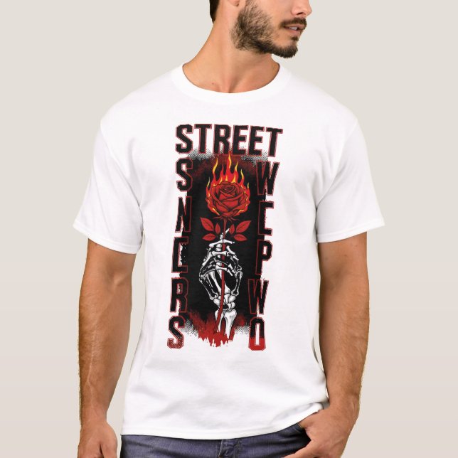 Edgy Skeleton Hand Holding Burning Rose Streetwear T-Shirt (Vorderseite)
