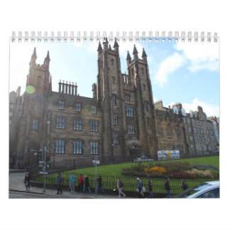Edinburgh sieht Kalender an
