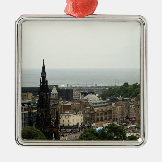 Edinburgh Skyline 001 Ornament Aus Metall (Vorne)