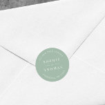 Editable Color Wedding Rücksendeadresse Moderne Runder Aufkleber<br><div class="desc">Editable Color Wedding Rücksendeadresse Moderner Klassischer Rundaufkleber mit weißem Text und bearbeitbarer Hintergrundfarbe; um ihn von schwarz auf eine Farbe Ihrer Wahl zu ändern, klicken Sie auf die Schaltfläche Anpassen. Personalisieren Sie es, indem Sie den Platzhalter-Text ersetzen. Für weitere Optionen, wie zum Beispiel den Schriftart zu ändern, ist es die...</div>