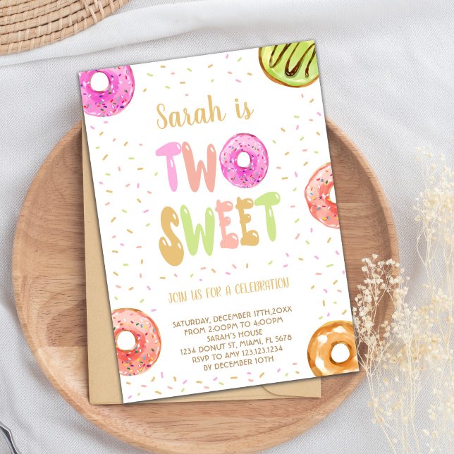 Editable Light Pastell 2. Geburtstag Einladung (Two Sweet Light Pastel Donut Birthday Invitations)
