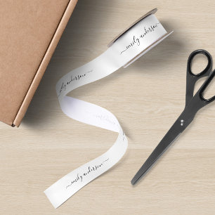 Editable Marken-oder Text-Kalligraphie-Skript Satinband