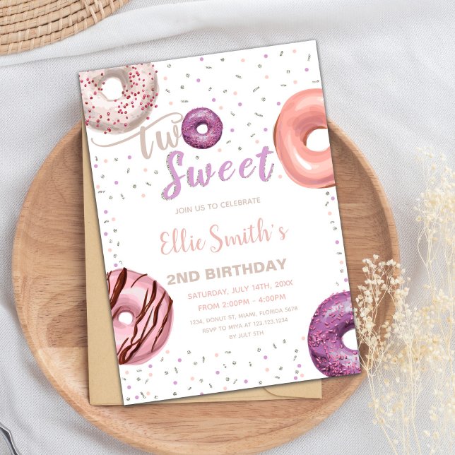 Editable Pink 2. Geburtstag Party Einladung (Two Sweet Pink Donut Birthday Invitations)
