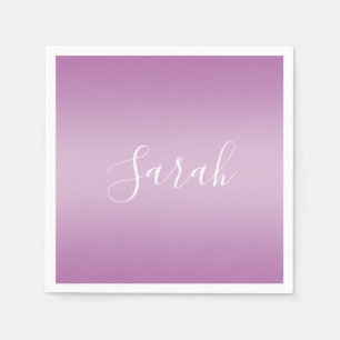 Editierbares Soft Mauve Ombre & White Text Script Serviette