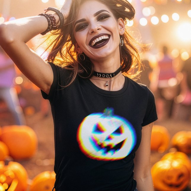 EDM Glitchy White Pumpkin T-Shirt (Von Creator hochgeladen)