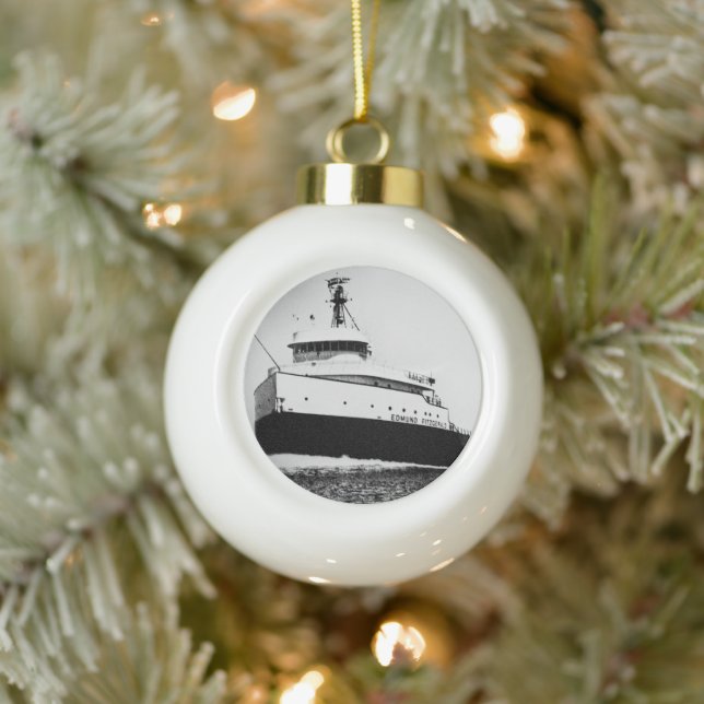 Edmund Fitzgerald Keramik Kugel-Ornament (Baum)