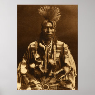 Edward S Curtis ein Piegan Dandy Poster