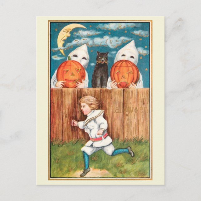 Edwardian Era Boy Running from Ghosts Halloween Postkarte (Vorderseite)