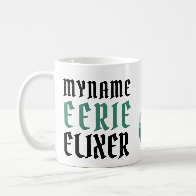 Eerie Elixer Funny Halloween Kaffeetasse (Links)