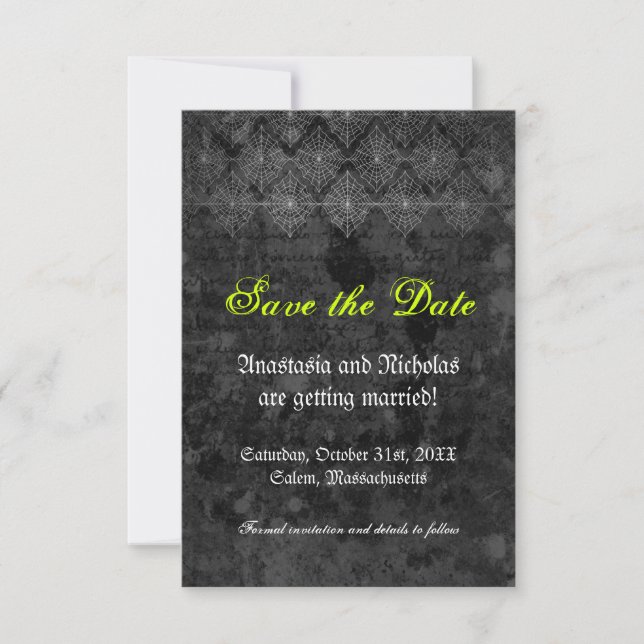 Eerie Halloween Wedding Save the Date Card (Vorderseite)
