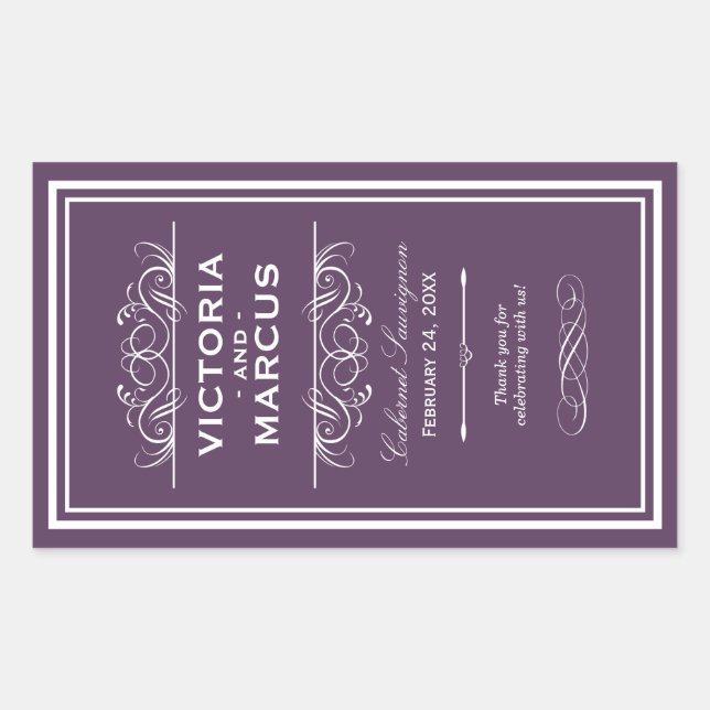 Eggplant Wedding Wine Bottle Monogram Bevorzugung Rechteckiger Aufkleber (Vorderseite)