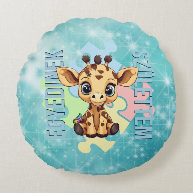 Egyedinek születtem – kedves zsiráfos design rundes kissen (Vorderseite)