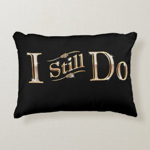Ehe zum Hochzeitstag mache ich immer noch ein Kiss Zierkissen