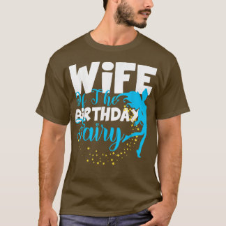 Ehefrau der Geburtstagskirche der Fantasie T-Shirt