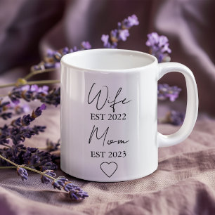 Ehefrau & Mutter seit – Minimalistisches Valentins Jumbo-Tasse