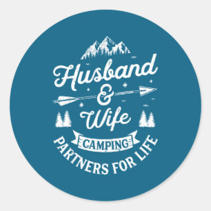 Ehemann Ehefrau Campingpartner für Runder Aufkleber