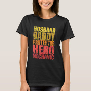 Ehemann Papa Beschützer Held Mechaniker T-Shirt