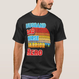 Ehemann Vater Krankenpfleger Krieger Held Vatertag T-Shirt