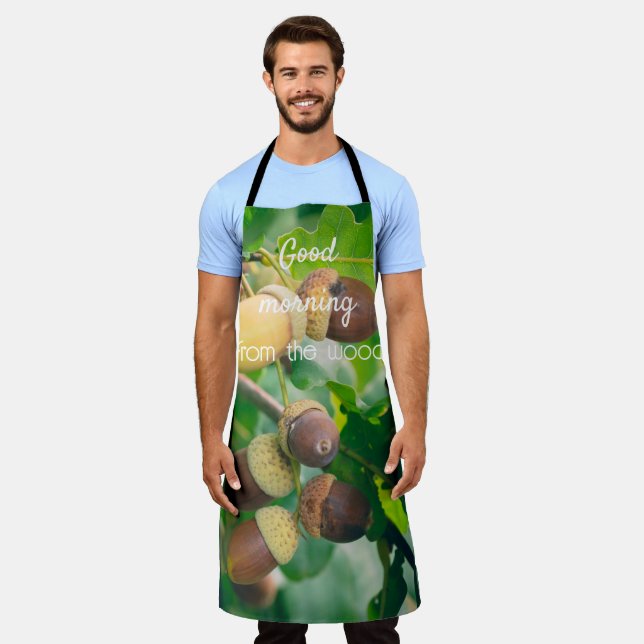 Eichenäste mit Eicheln Schürze (Getragen)