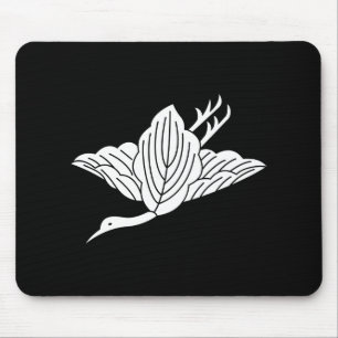 Eichenblätter in Kranichform Mousepad